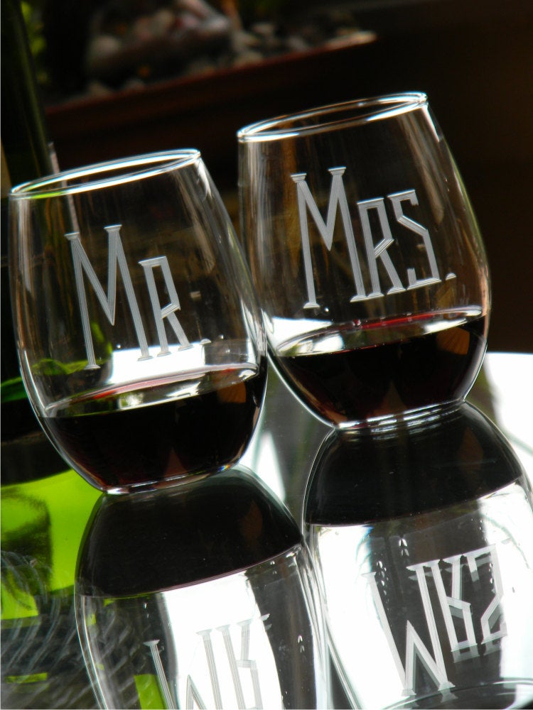 Hand Cut MR & MRS Stemless Wine Glass