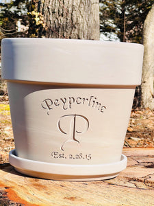 Personalized Family Name Flower Pot – Engraved Monogram & Date – Custom Initial