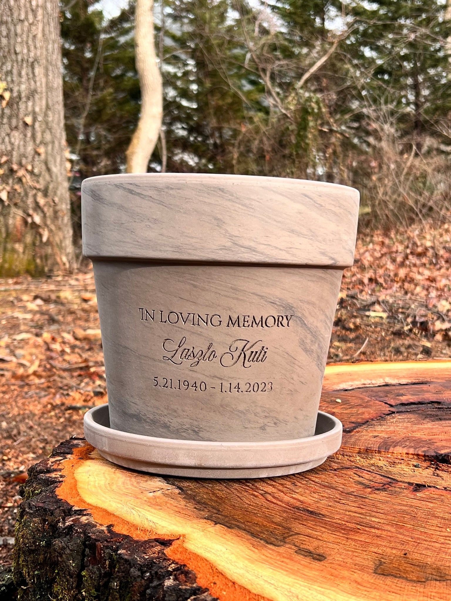 plant pot memorial Engraved Sympathy Flowerpot – Memorial Gift – Personalized Clay Planter – In Loving Memory Garden Pot