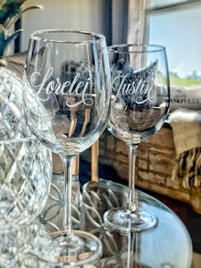 Personalized Etched Wine Glass with Designer Script Name | Glass or Crystal | 16 oz or 19 oz |