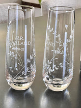 Load image into Gallery viewer, Stemless Flute glasses with Mr. &amp; Mrs. engraving with the last name and date