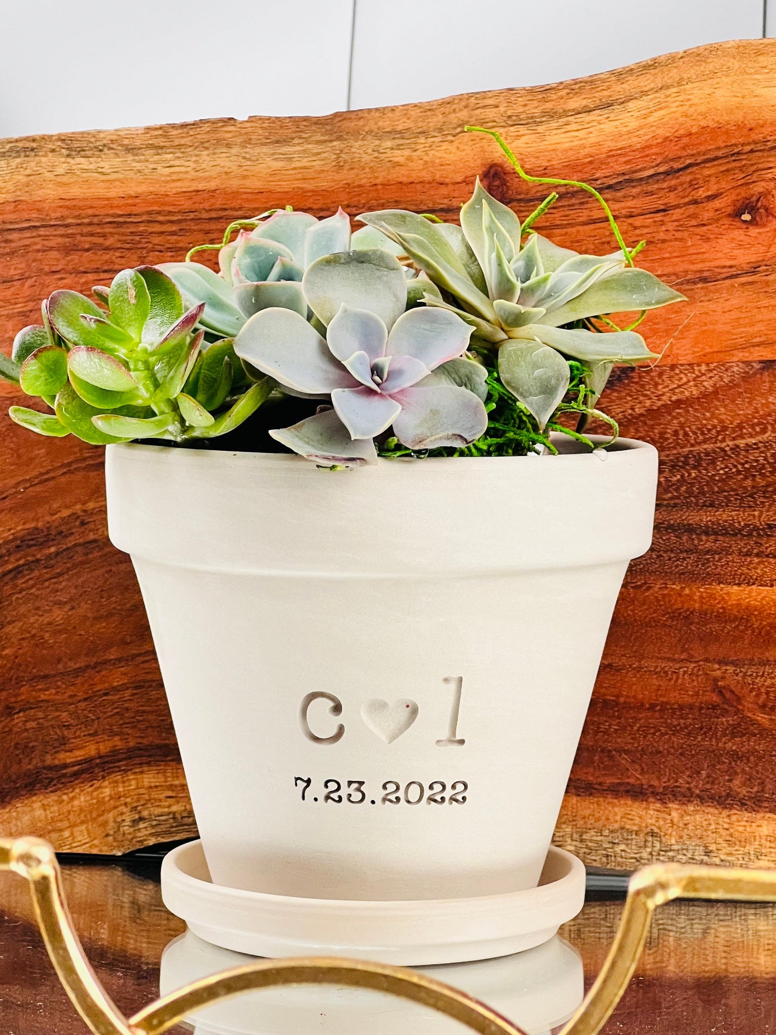 his and hers plant pots Couples Flowerpot Gift 4 inch White Granite Clay Flower Pot with Initials + Heart Engraved
