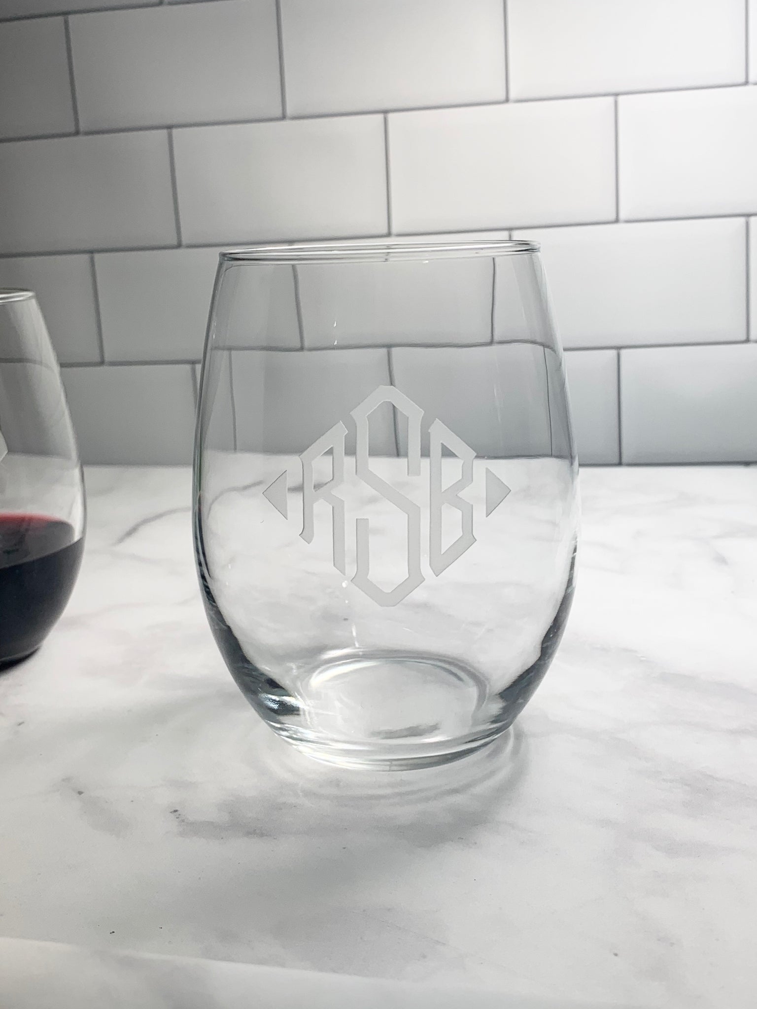 Block Island Etched Stemless Wine Glass - 21…