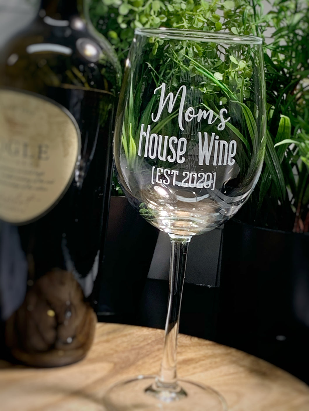 Mom's House Wine [EST 2020] Wine Glass