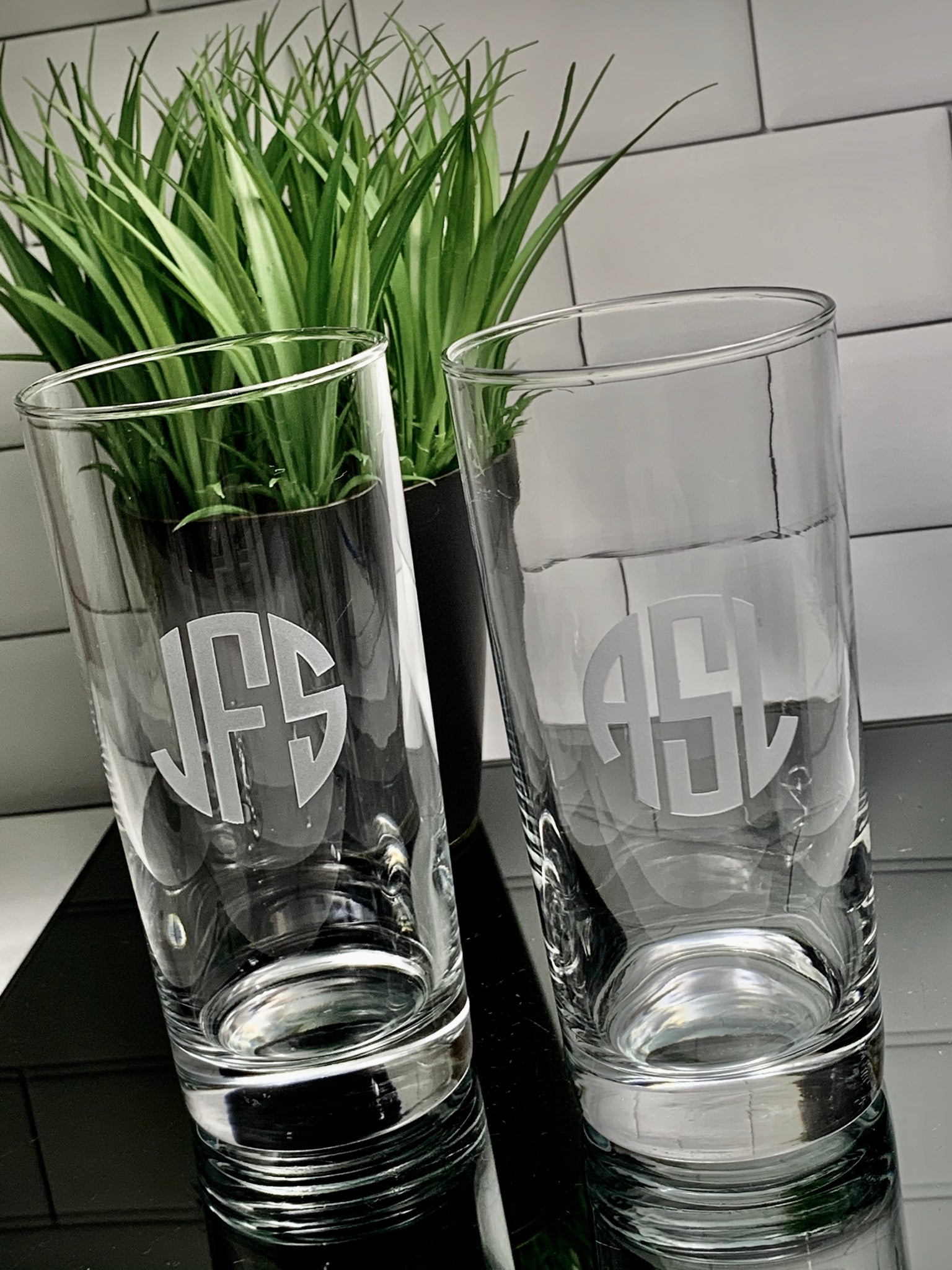 Set of 4  Hand Cut 15 oz Highball Beverage Glass Engraved with custom  monogram